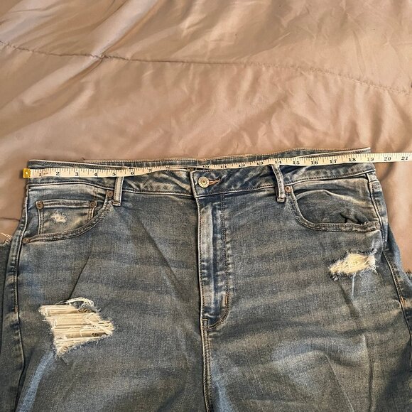 Size 20 American Eagle - Next Level Stretch - Super High Rise Flare Jeans - Picture 6 of 9